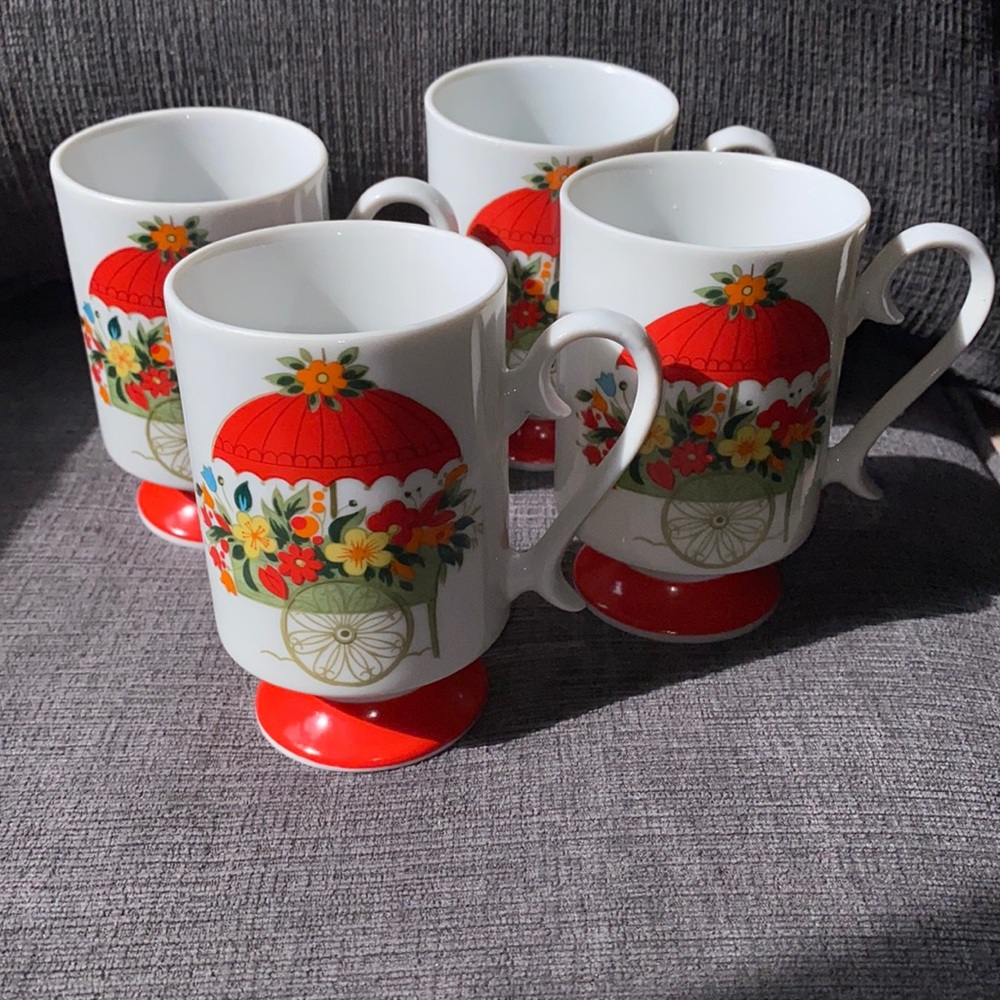 Vtg 4x pedestal coffee cups flower cart transfer